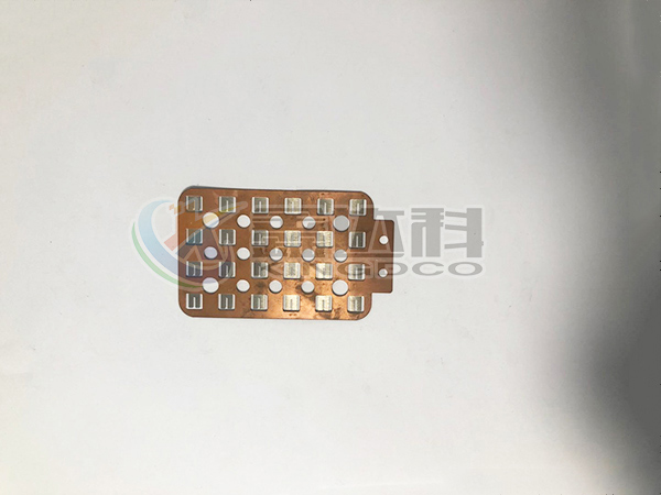 �~懅R����