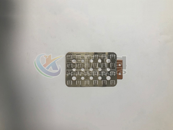 ���d����늳؅R�����Ƭ�r��